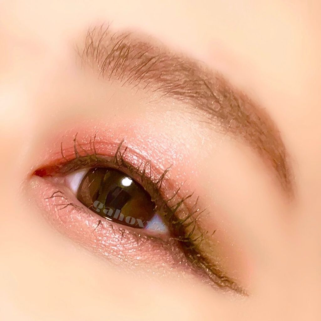 シングルアイシャドー 5367 ライトモスグリーン/NARS/単色アイシャドウを使ったクチコミ（2枚目）