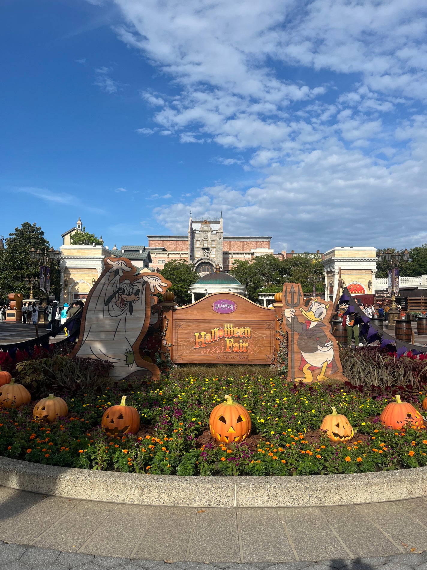 もえのにっき. on LIPS 「💖新しいテーマパークに足を💖みなさん、こんにちは♫お疲れ様です..」(2枚目)