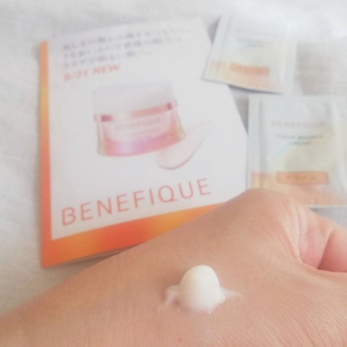 クリアバウンスクリーム /BENEFIQUE/フェイスクリームを使ったクチコミ（3枚目）