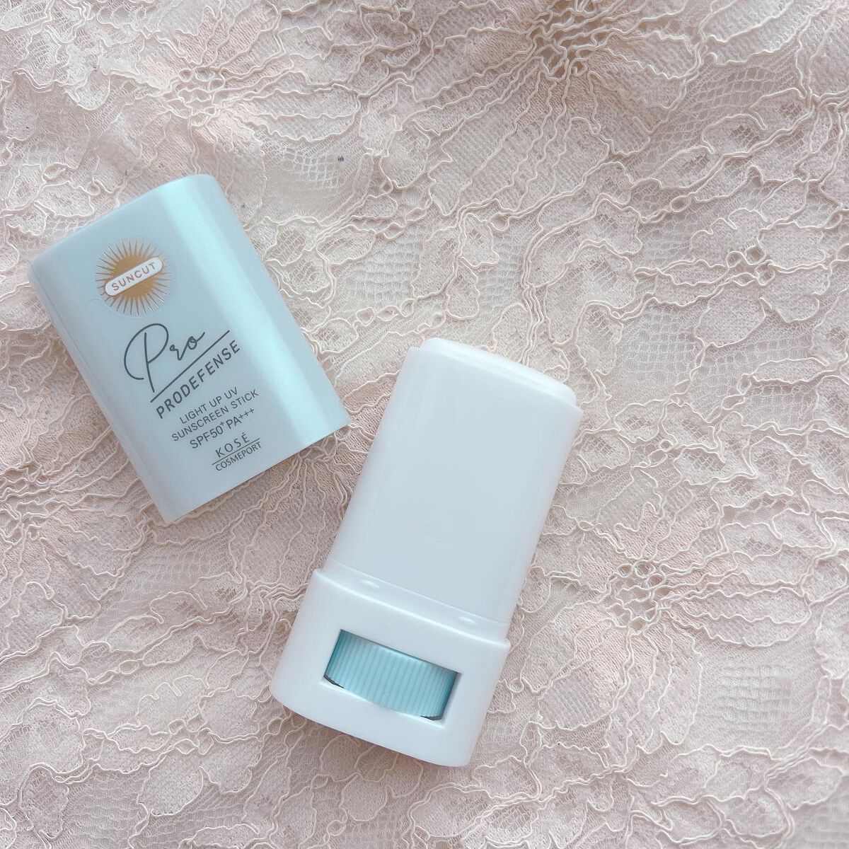 プロディフェンス ライトアップUV スティック/サンカット®/日焼け止めスティックを使ったクチコミ（2枚目）