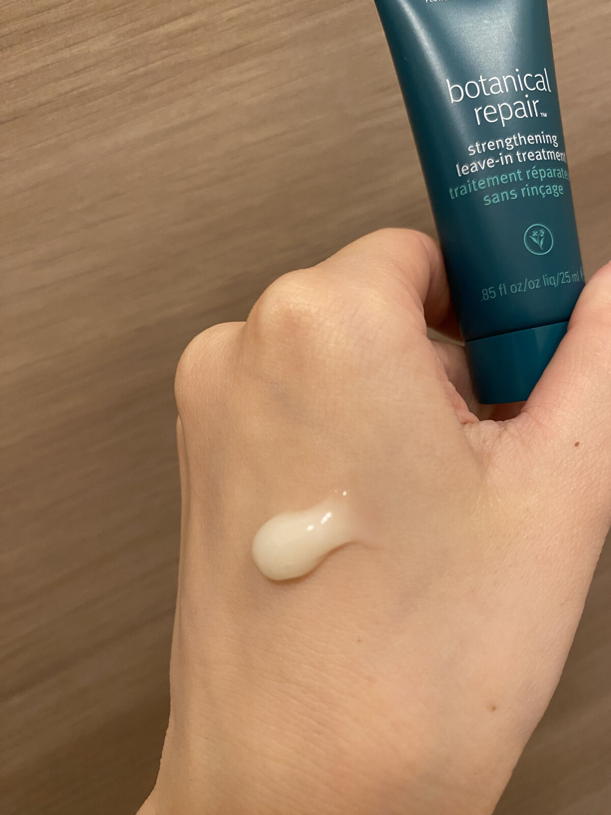 ボタニカル リペア リーブイン トリートメント/AVEDA/アウトバストリートメントを使ったクチコミ（2枚目）