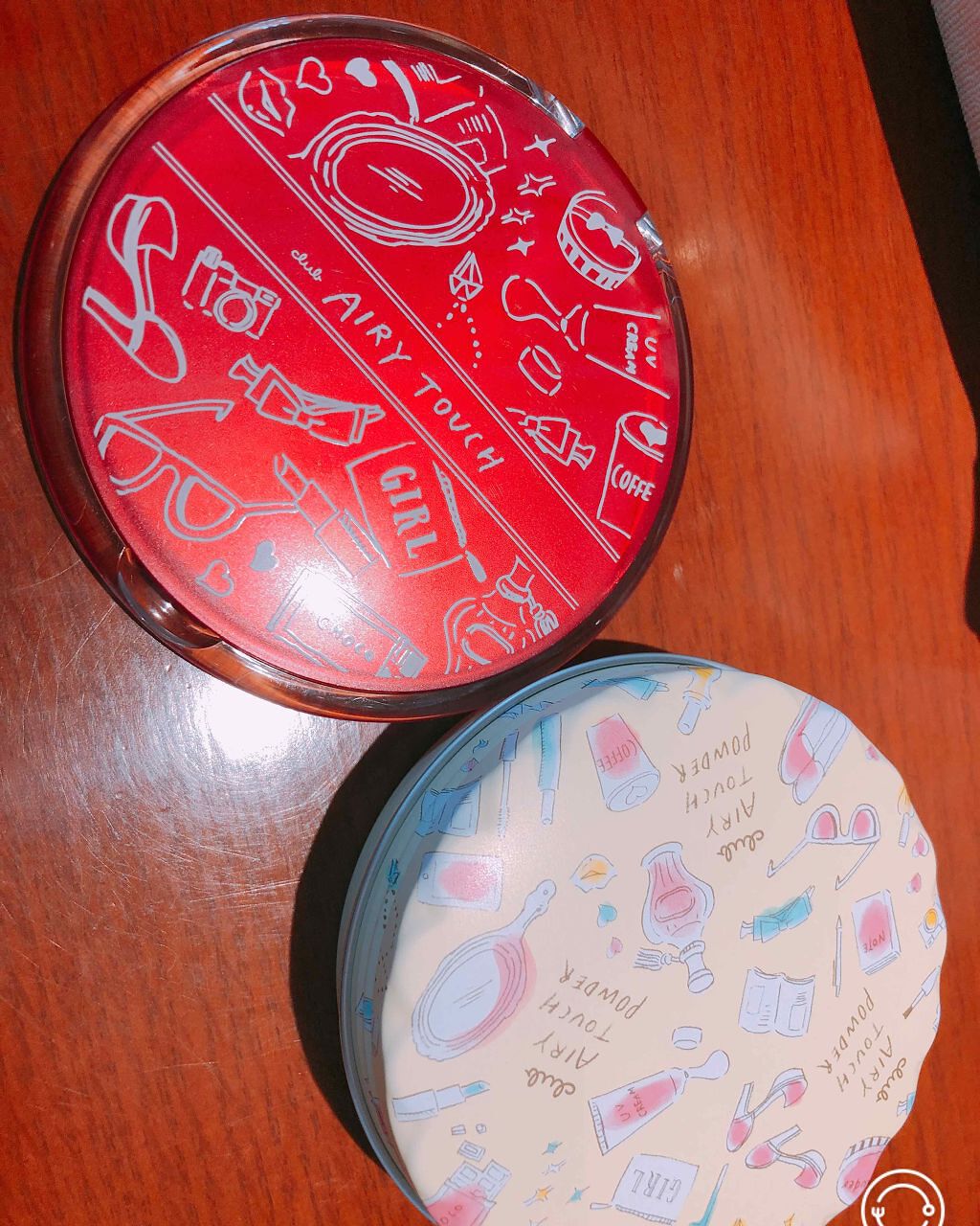 エアリータッチパウダー/クラブ/プレストパウダーを使ったクチコミ（1枚目）