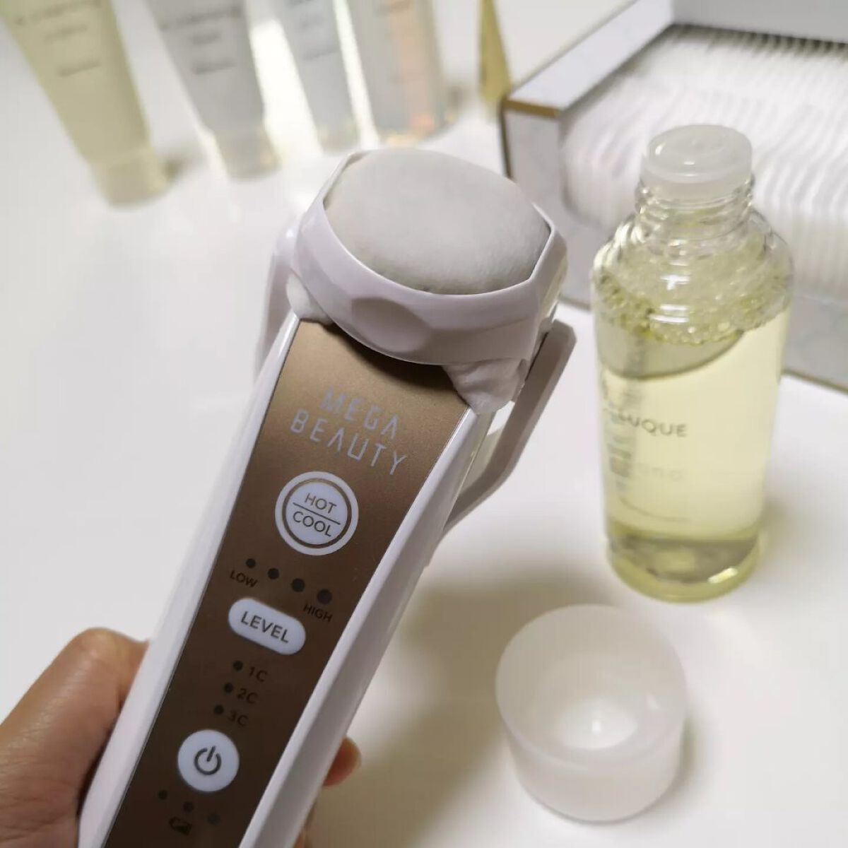 メガビューティー ナリス化粧品の口コミ いつも頑張っている自分にご褒美 美顔器を By じゅんころ 普通肌 30代後半 Lips メガビューティー ナリス化粧品の口コミ いつも頑張っている自分にご褒美 美顔器を By じゅんころ 普通肌 30代後半 Lips