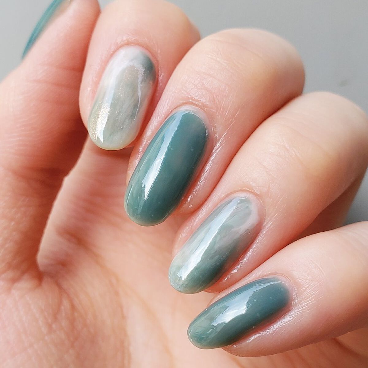 カラフルネイルズ/キャンメイク/マニキュアを使ったクチコミ（2枚目）