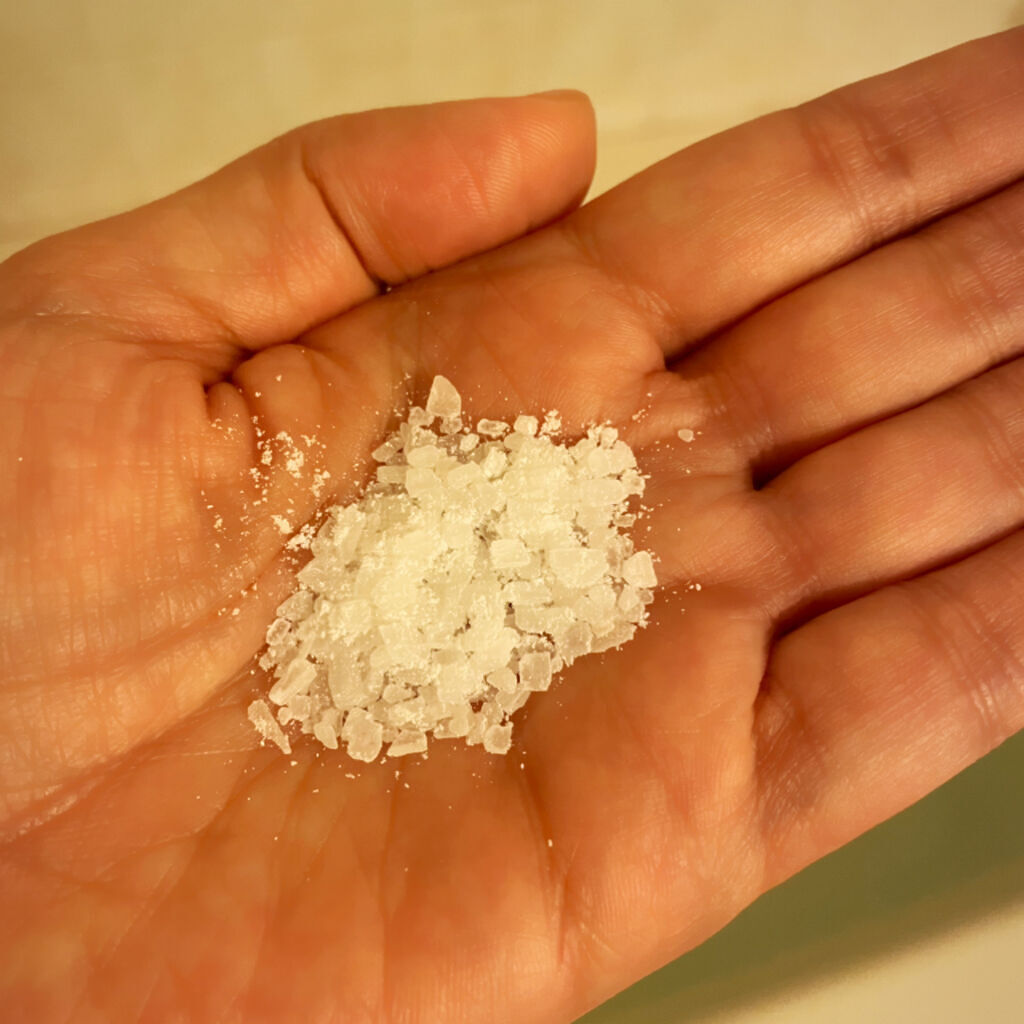 バスナタイム BHTバスソルト(浴用化粧料)/BATHNA TIME/無機塩系入浴剤を使ったクチコミ（2枚目）