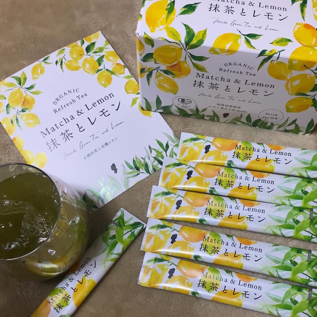 ハリウッド 抹茶&レモンのクチコミ「抹茶とレモン

100%オーガニックにこだわった国産抹茶とレモンのドリンク🍋
2包を水で割るだ.....」（1枚目）