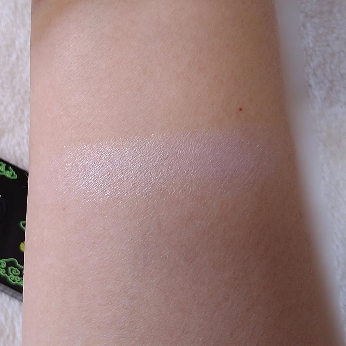 フェイス カラー(レフィル) ラベンダー レイン ハイライター（限定）/shu uemura/パウダーチークを使ったクチコミ（2枚目）