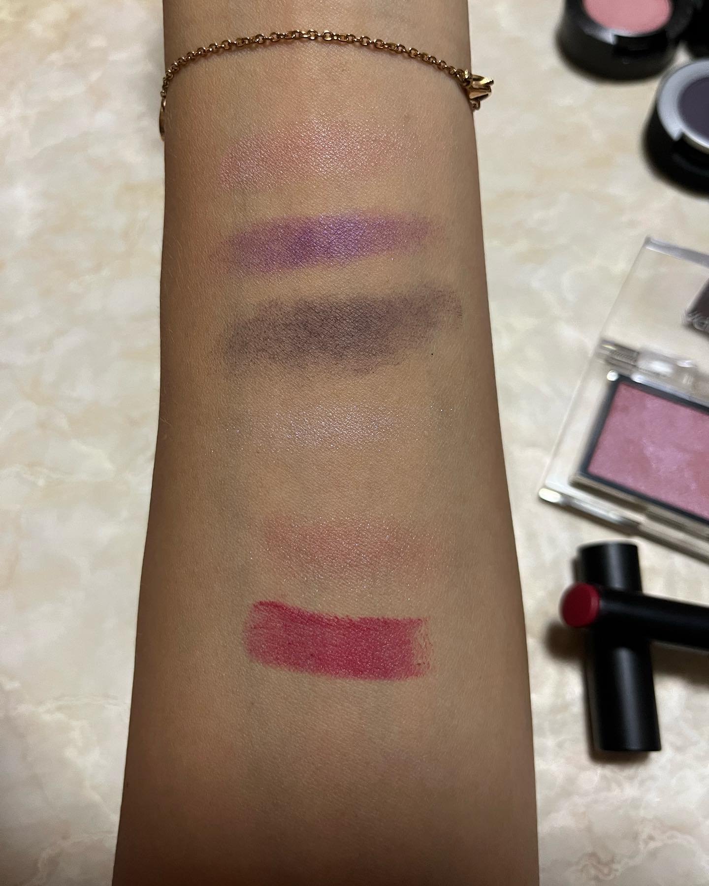 スモール アイシャドウ/M・A・C/単色アイシャドウを使ったクチコミ（2枚目）