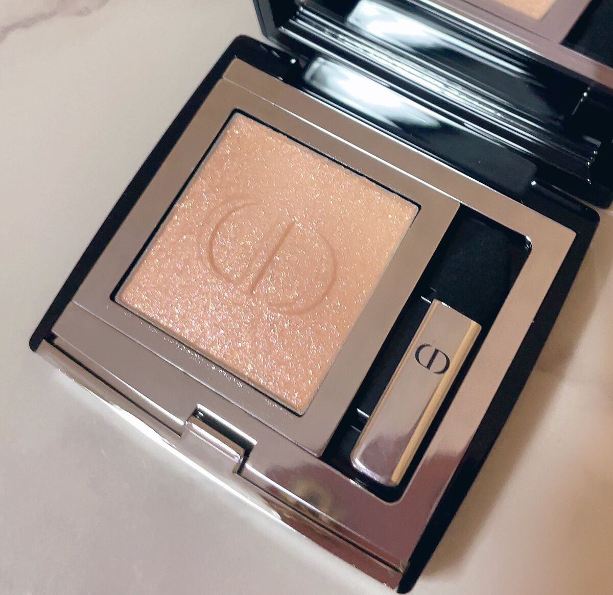 モノ クルール クチュール/Dior/単色アイシャドウを使ったクチコミ（1枚目）