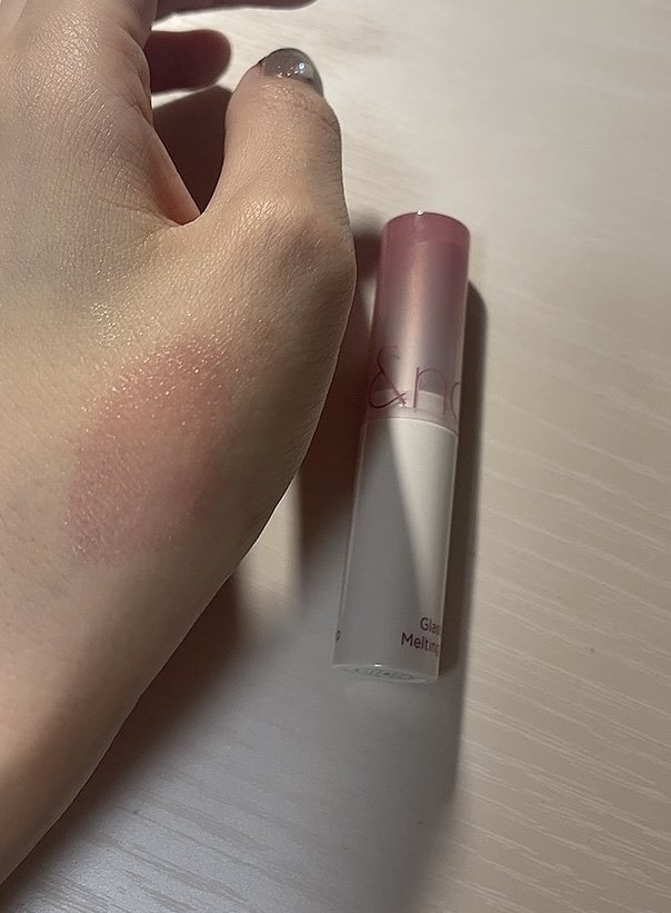 グラスティングメルティングバーム/rom&nd/リップバームを使ったクチコミ（3枚目）