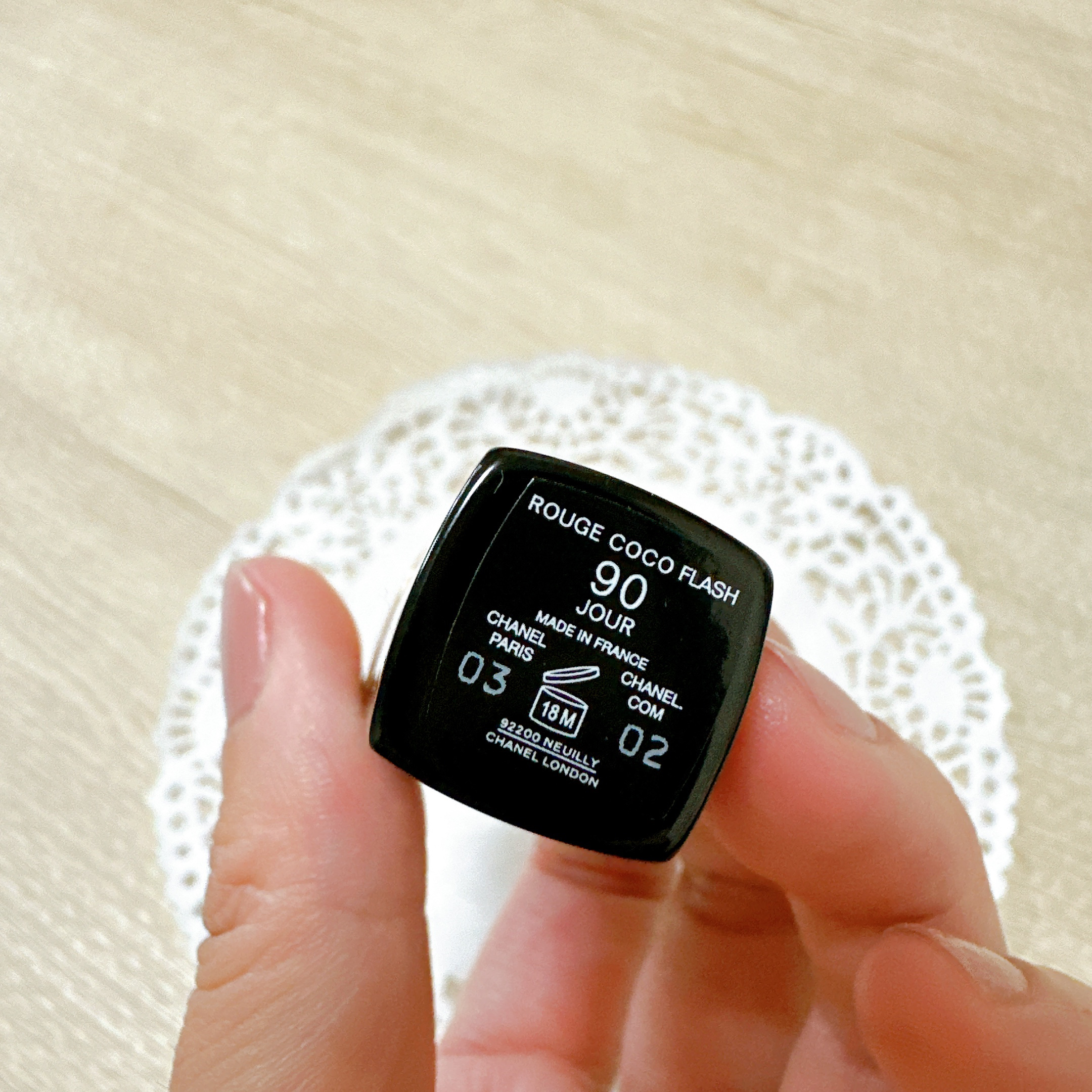 ルージュ ココ フラッシュ 90 ジュール/CHANEL/口紅を使ったクチコミ（3枚目）