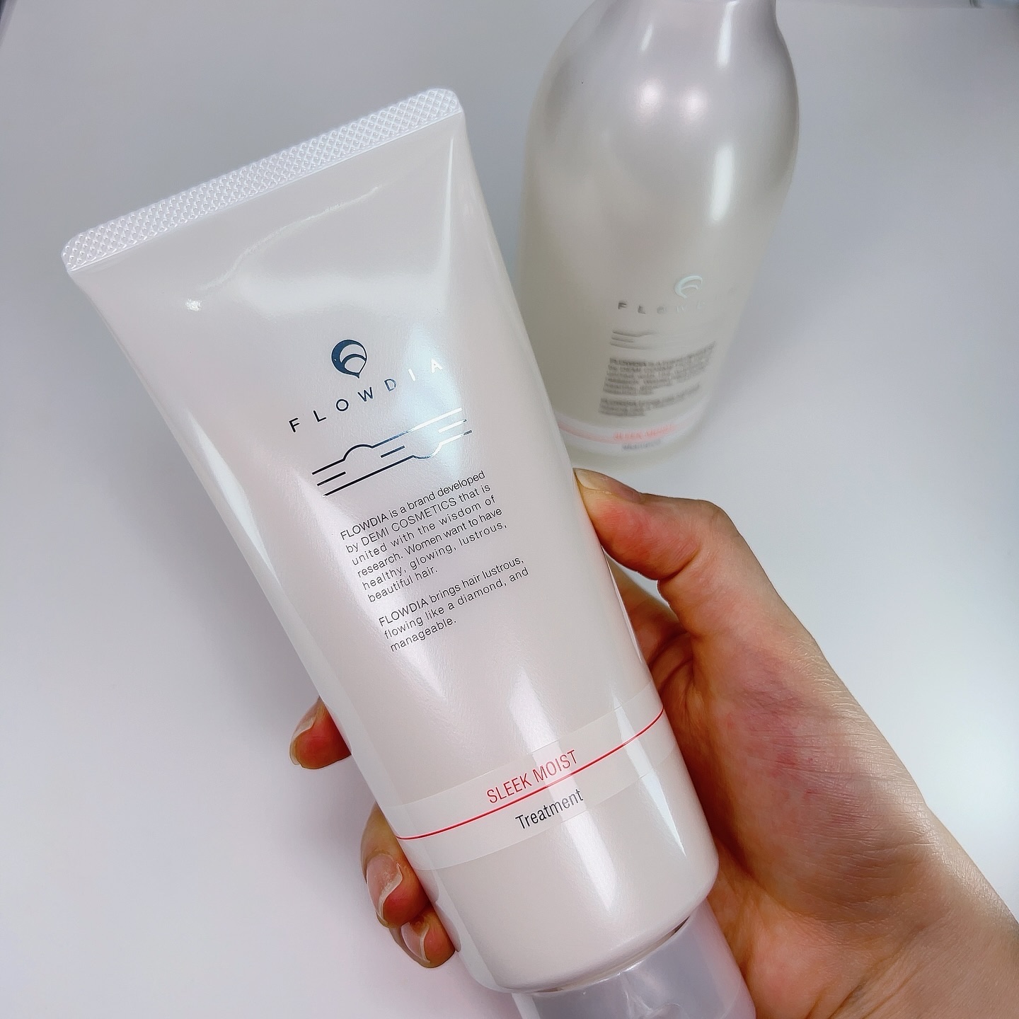 フローディア トリートメント スリークモイスト/FLOWDIA/洗い流すヘアトリートメントを使ったクチコミ（3枚目）
