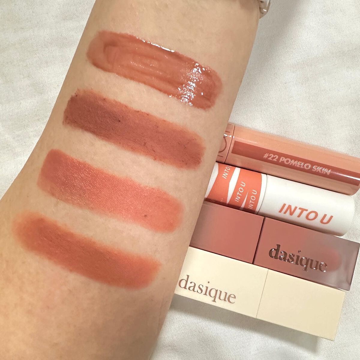 ジューシーラスティングティント/rom&nd/リップティントを使ったクチコミ（1枚目）