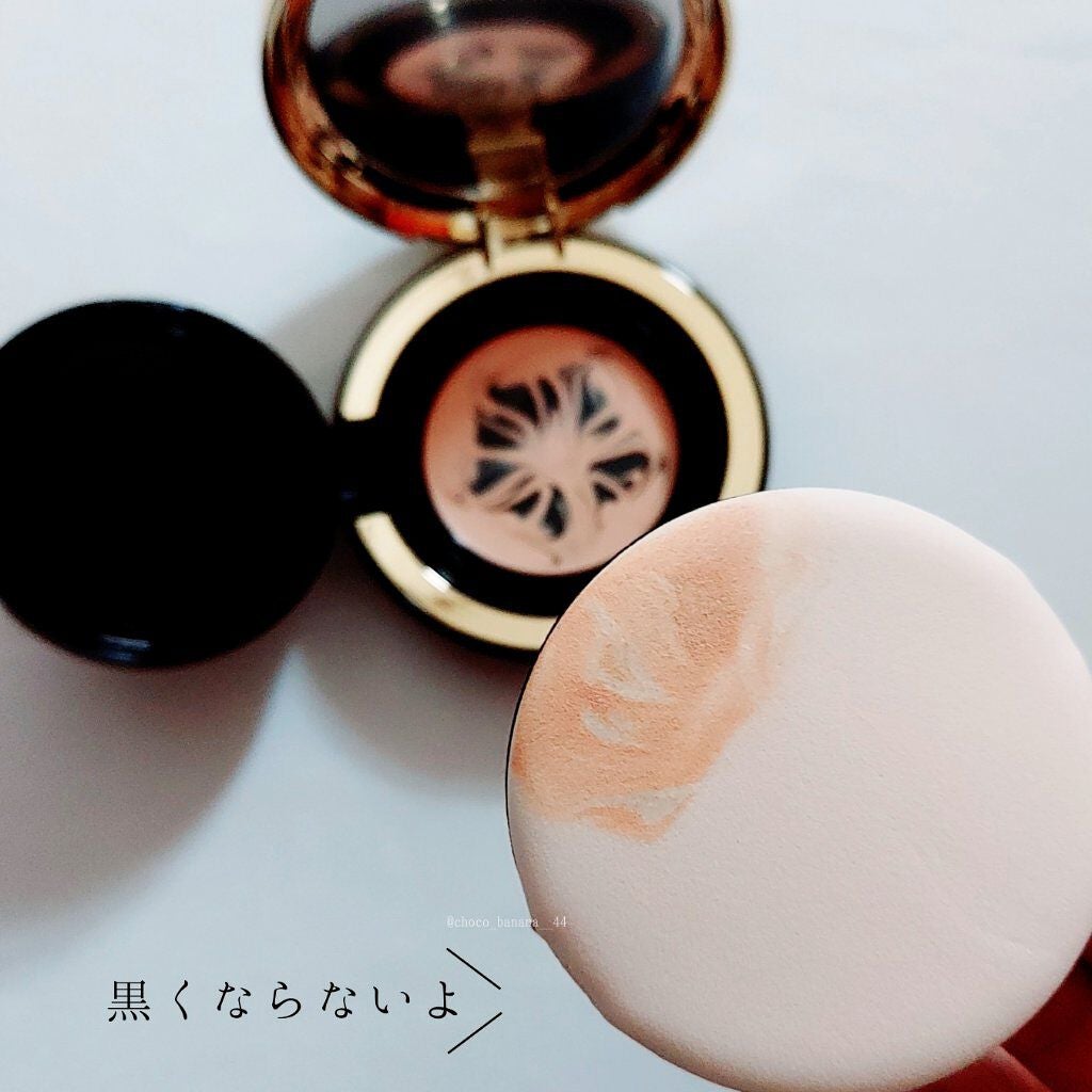 ブラックセラムパクト/celebeau/クリーム・エマルジョンファンデーションを使ったクチコミ(7枚目)