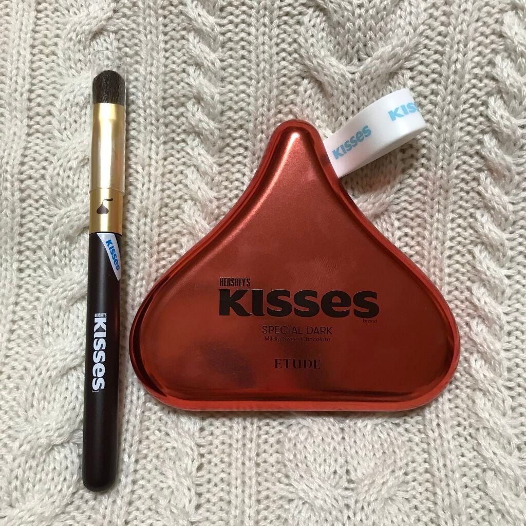 みき on LIPS 「【エチュードハウスのバレンタインコスメ🍫】チョコにしか見えない..」(2枚目)