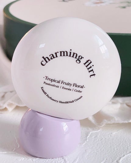 パフューマリー ハンド&ネイルクリーム デューイアルテミシア 50ml/カミール/ハンドクリームを使ったクチコミ(7枚目)