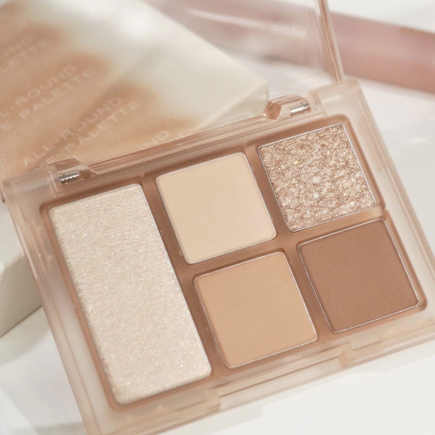 オールラウンドアイパレット/hince/マルチパレットを使ったクチコミ（3枚目）