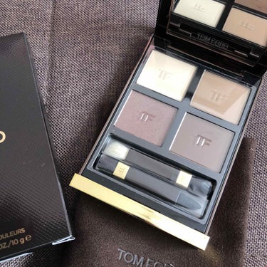 アイ カラー クォード/TOM FORD BEAUTY/パウダーアイシャドウを使ったクチコミ（1枚目）