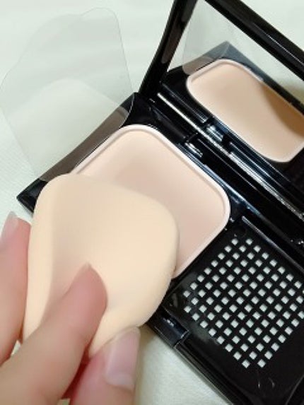 パワフルステイ モイスト ファンデーション/FASIO/パウダーファンデーションを使ったクチコミ(2枚目)