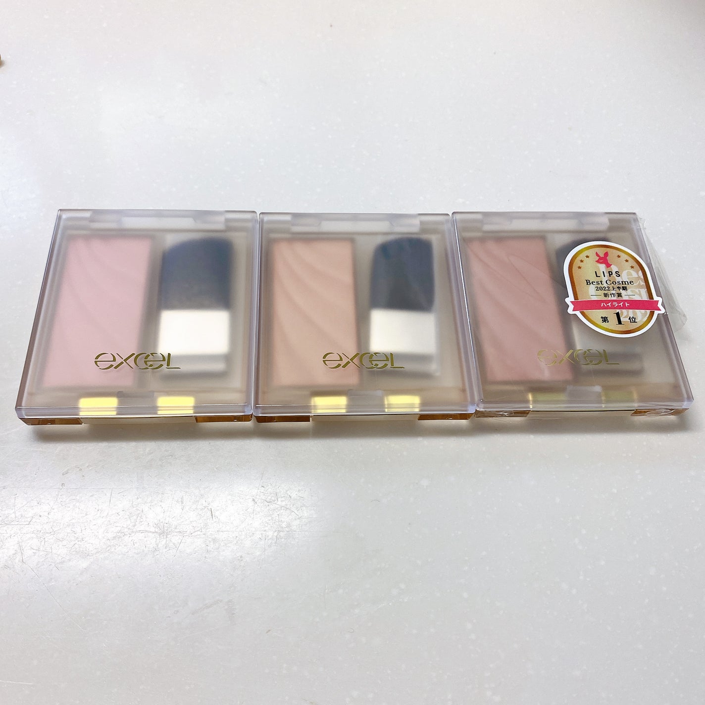 ドレープド シマーグロウ/excel/パウダーハイライトを使ったクチコミ(3枚目)