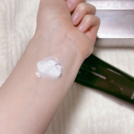 プラチナレーベル ホワイトニングリンクル ハンド&ボディクリーム/プラチナレーベル/ボディクリームを使ったクチコミ(2枚目)