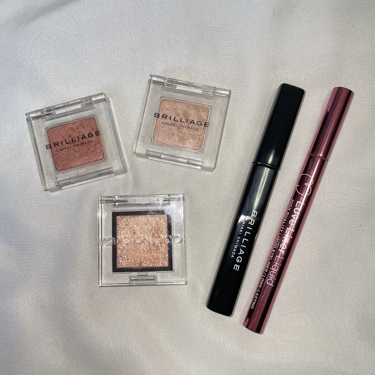 アディクション ザ アイシャドウ スパークル/ADDICTION/単色アイシャドウを使ったクチコミ（2枚目）