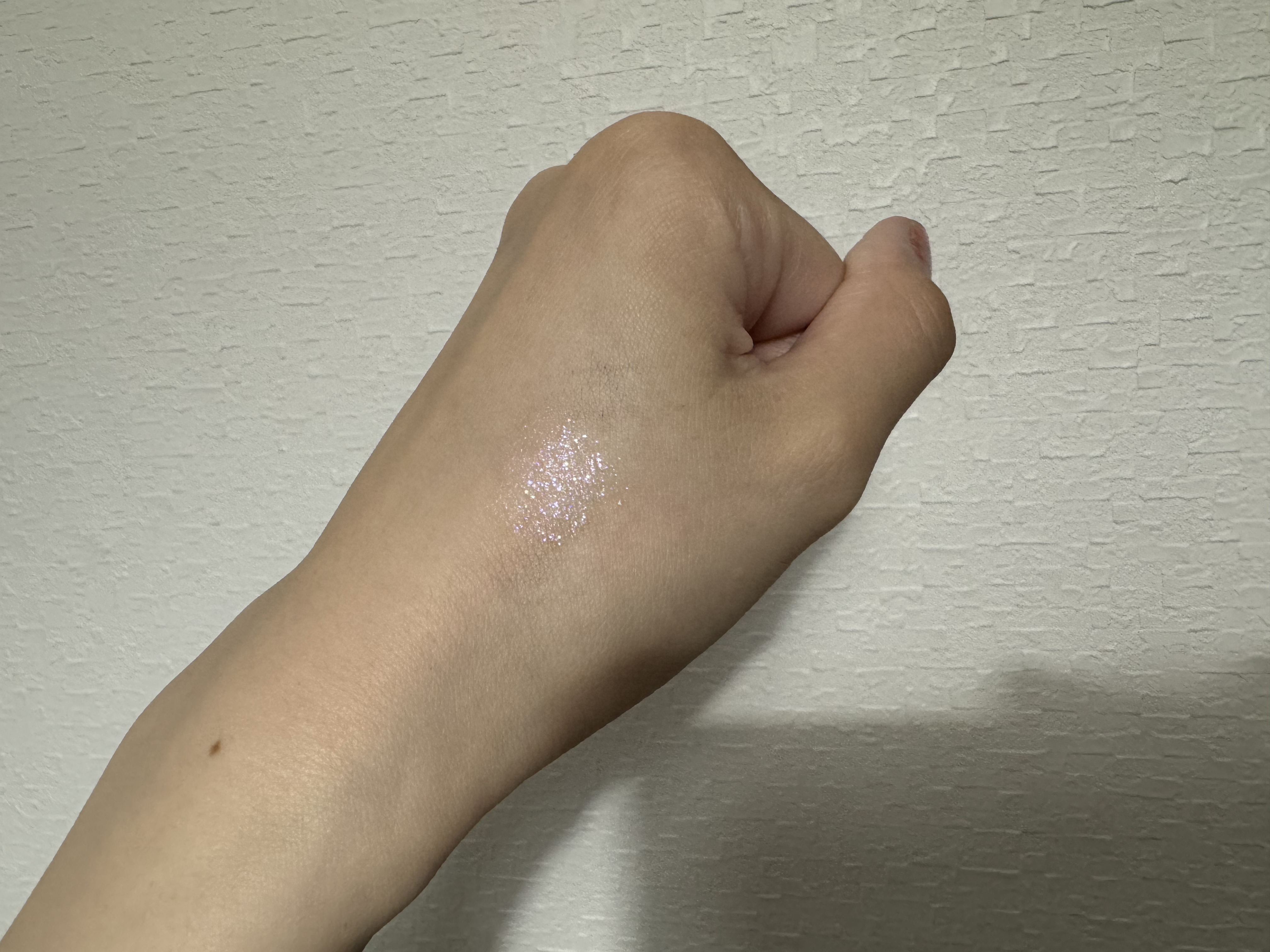 ジルスチュアート　アイダイヤモンド グリマー 02 amethyst gem/JILL STUART/グリッターを使ったクチコミ（3枚目）