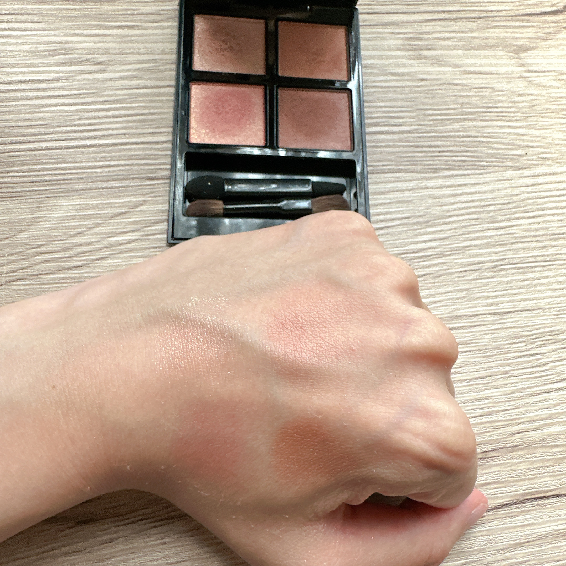 アディクション　ザ アイシャドウ パレット 003 Marriage Vow/ADDICTION/アイシャドウパレットを使ったクチコミ（2枚目）