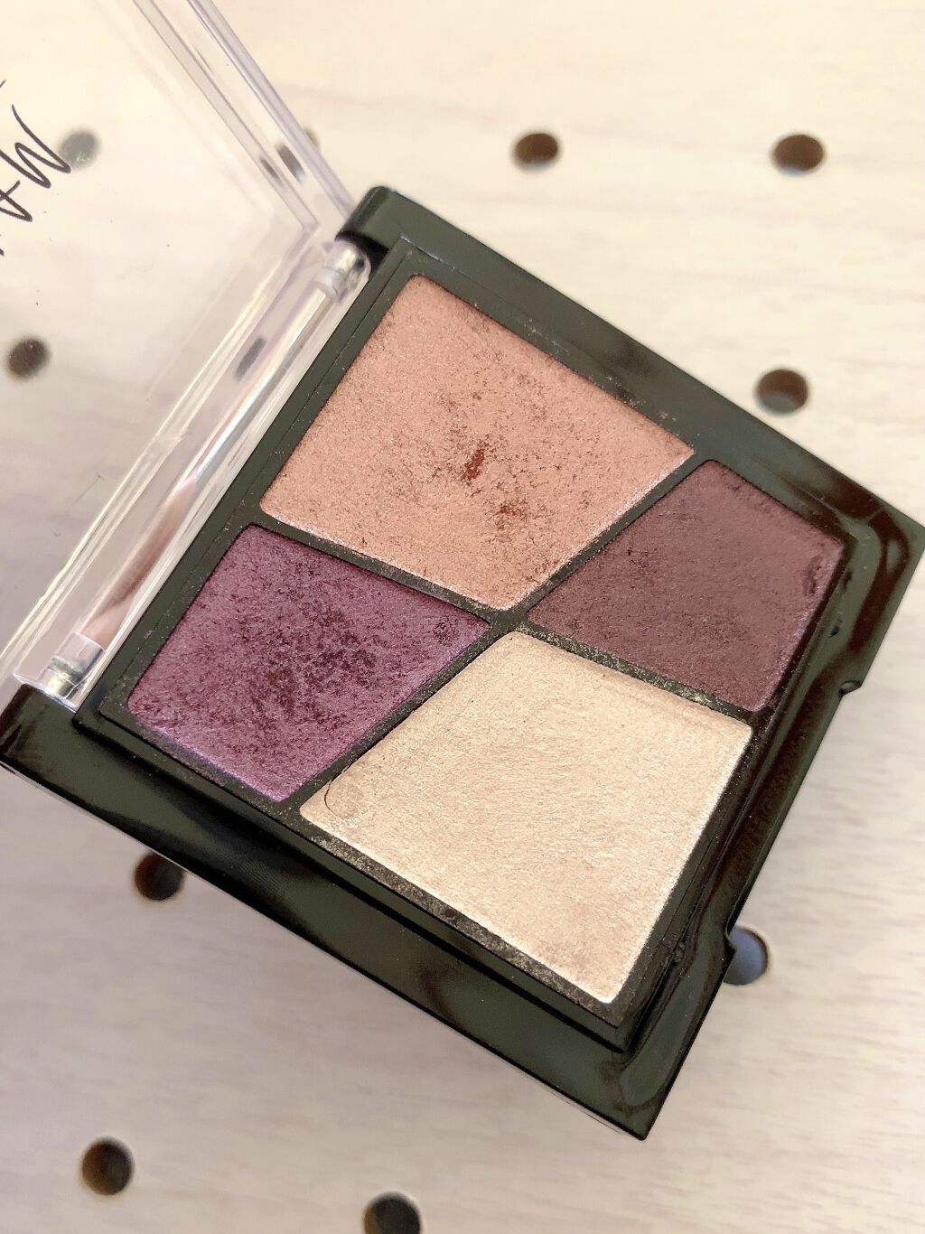 UR GLAM　VELVET EYE COLOR PALETTE/U R GLAM/アイシャドウパレットを使ったクチコミ（3枚目）