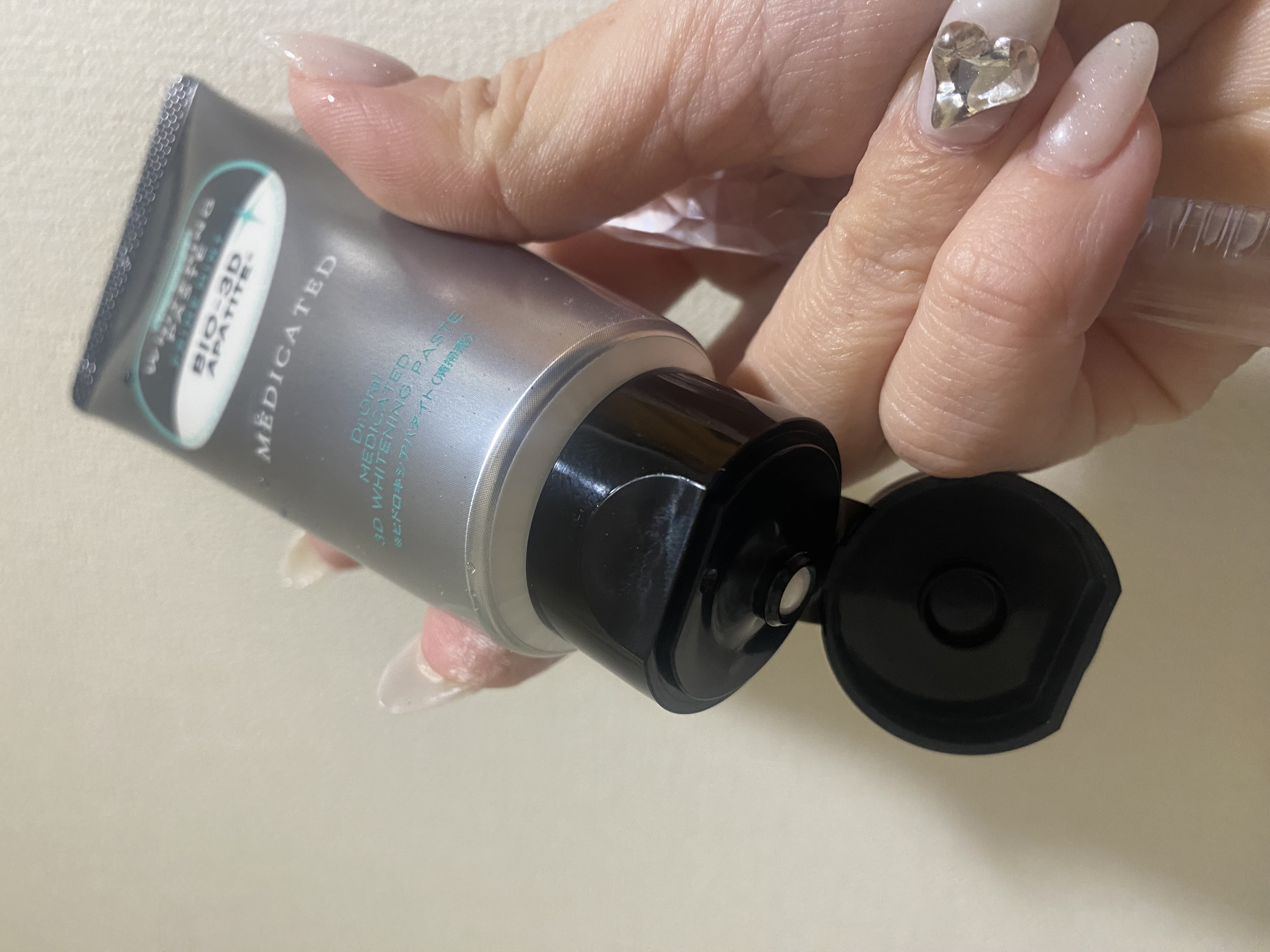 Dr.オーラル 薬用3Dホワイトニングペースト/Dr.Oral/歯磨き粉を使ったクチコミ（2枚目）