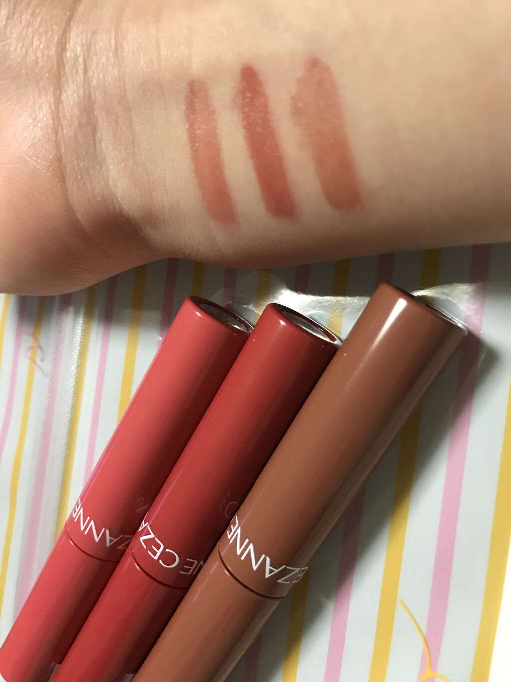 ウォータリーティントリップ/CEZANNE/リップティントを使ったクチコミ（3枚目）