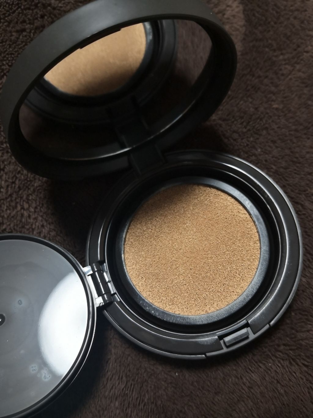 スキニーカバーフィットクッションN/innisfree/クッションファンデーションを使ったクチコミ（3枚目）