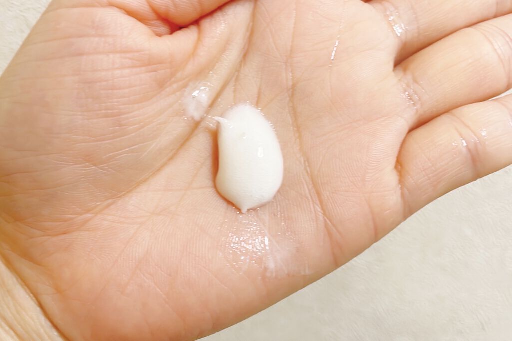 トーン モイスチャー ウォッシュペースト/to/one/洗顔フォームを使ったクチコミ（2枚目）