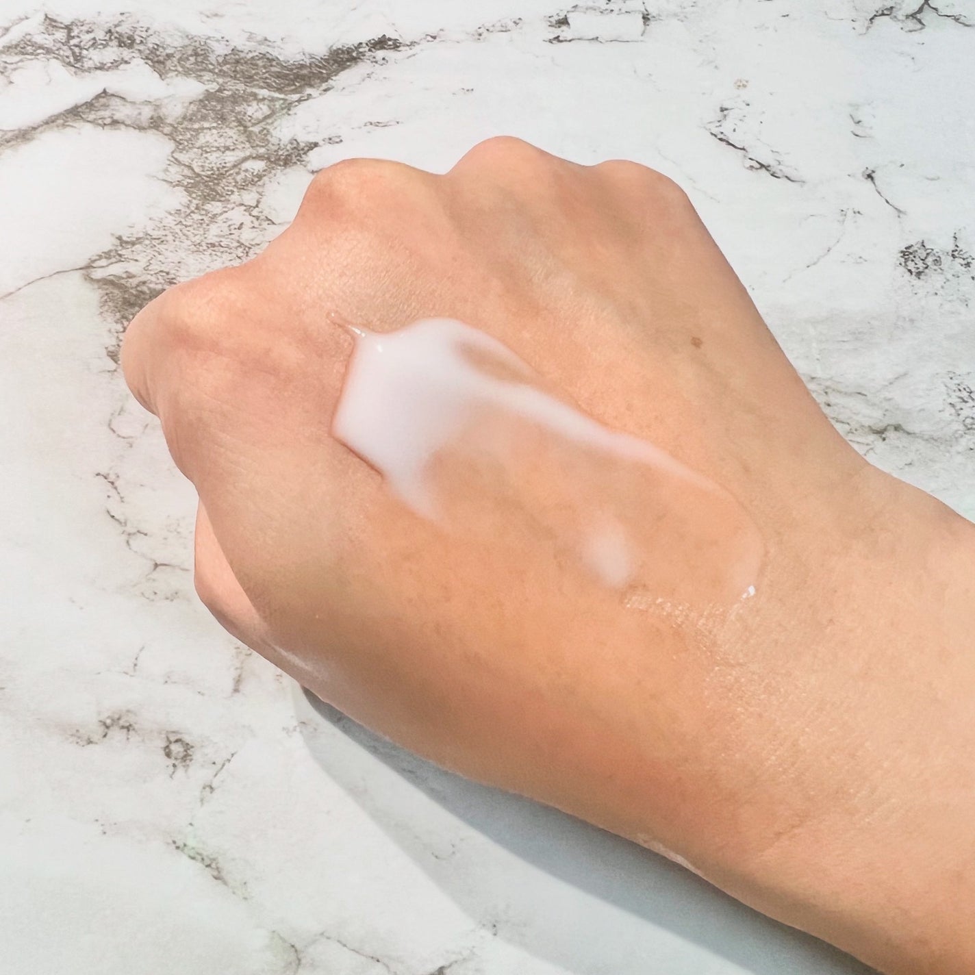 スリーピングマスク with CICA/b.glen/フェイスクリームを使ったクチコミ(3枚目)