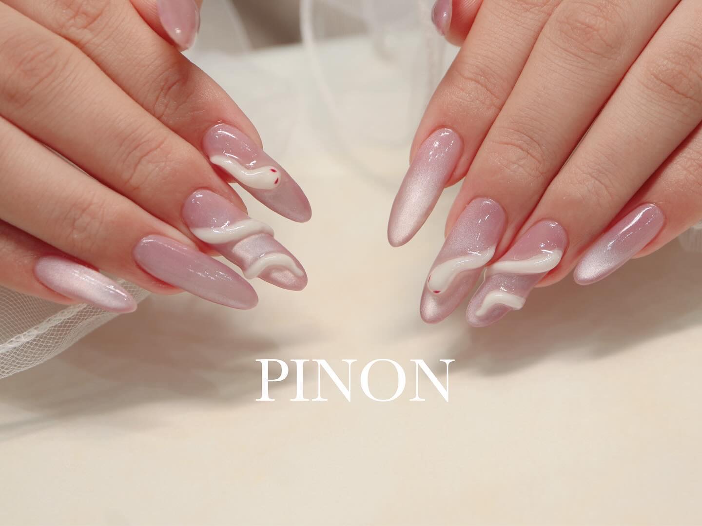 #年越しネイル,#巳年ネイル,#蛇ネイル,#マグネットネイル,#お正月ネイルのネイルデザイン