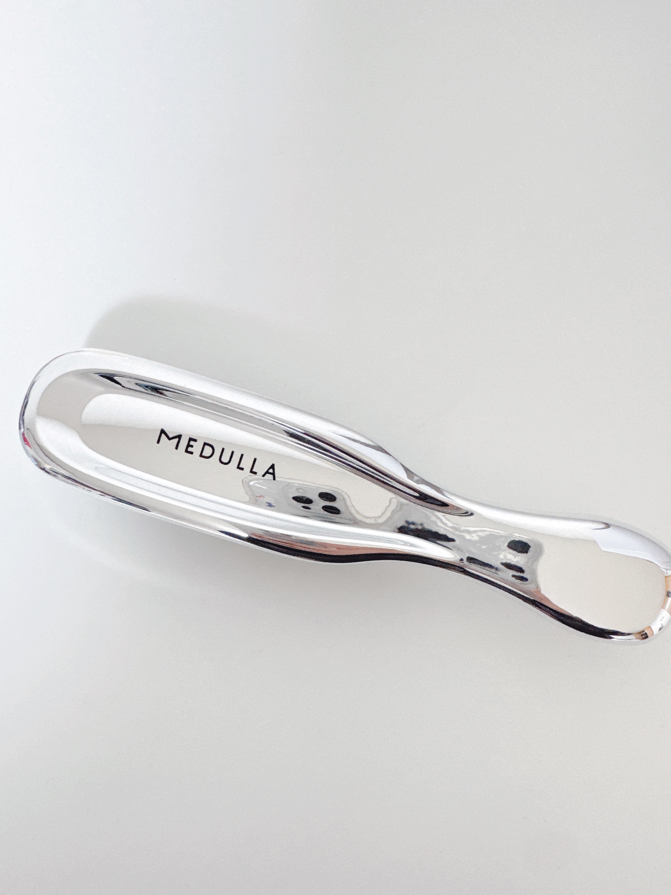 スカルプリフトブラシ/MEDULLA/ヘアブラシを使ったクチコミ（1枚目）