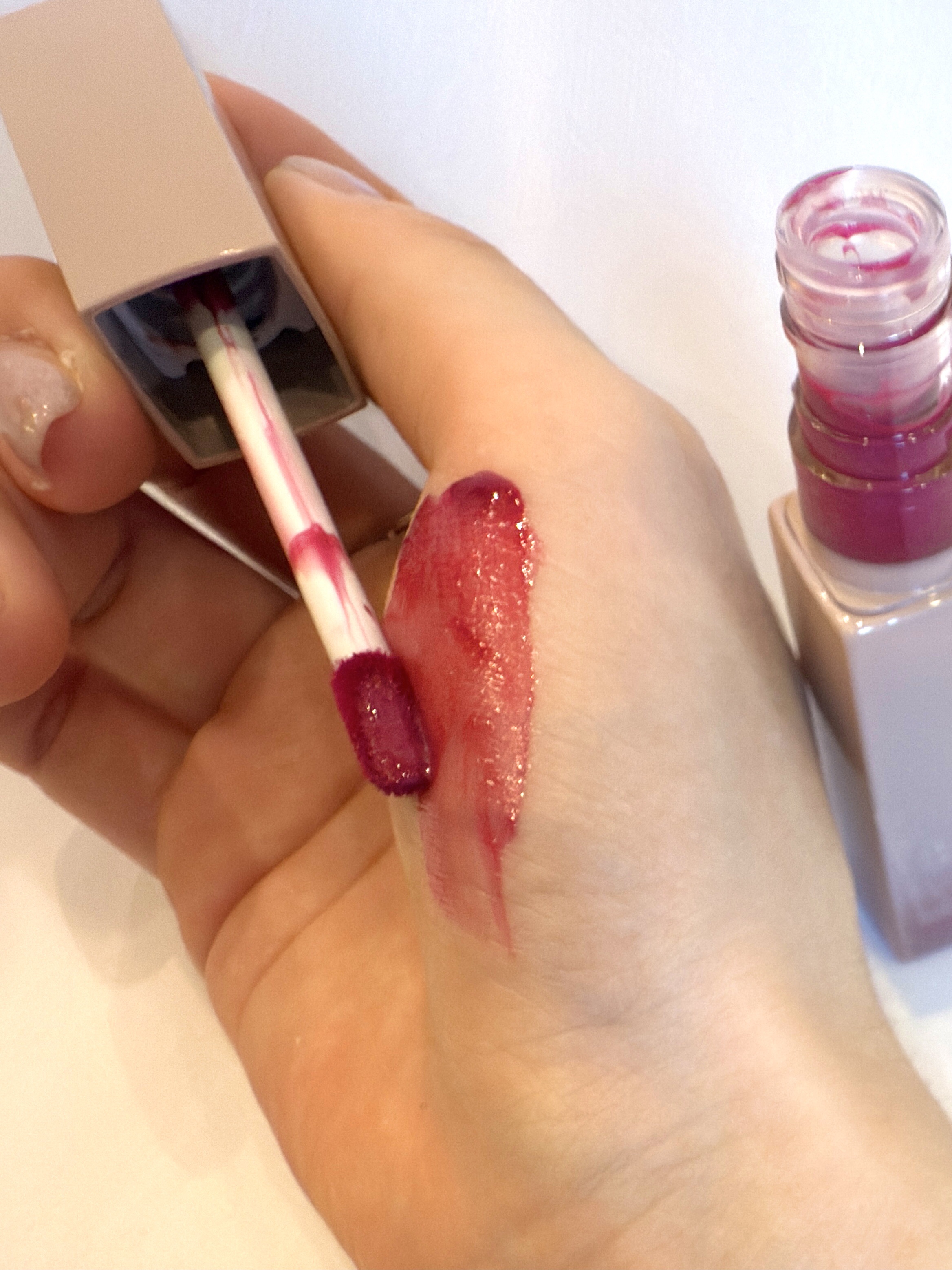 キス　金のリップアーマー/KiSS/口紅を使ったクチコミ（2枚目）