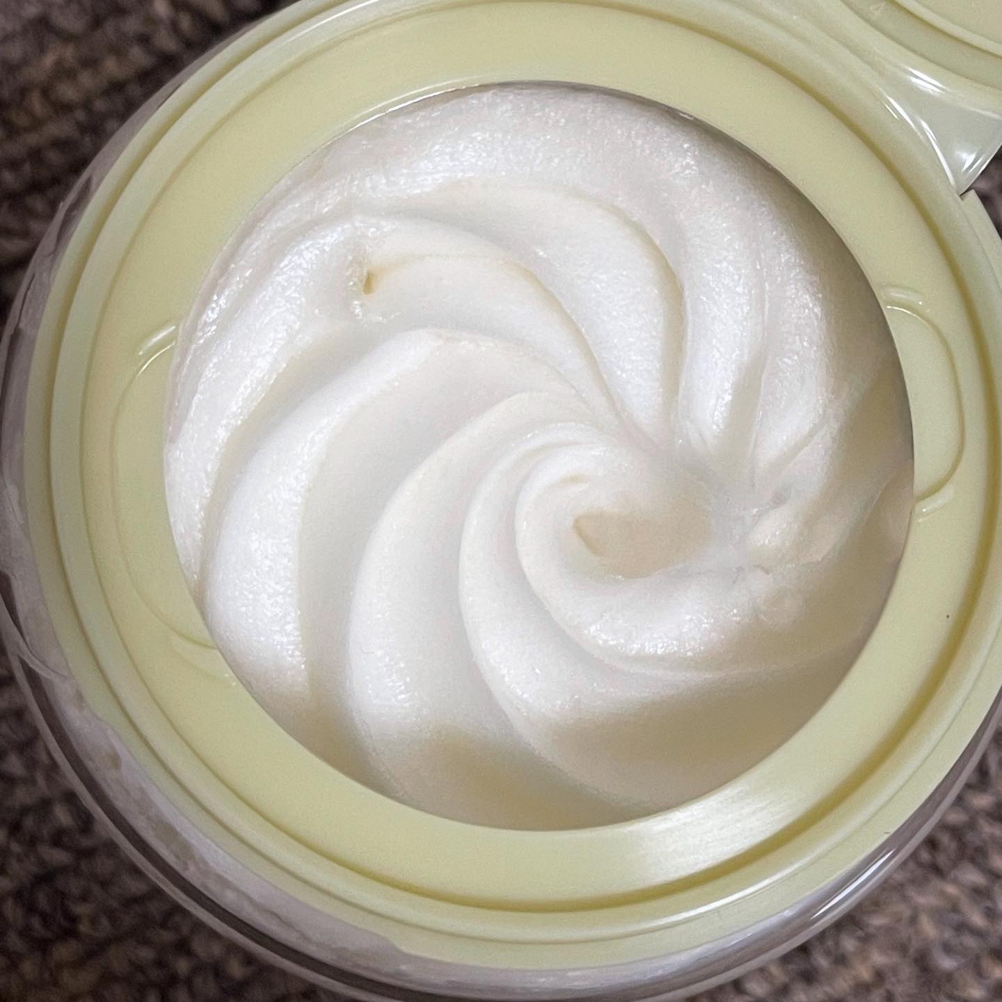 ヴィーガンパッククレンザー/WHIPPED/洗顔フォームを使ったクチコミ（3枚目）