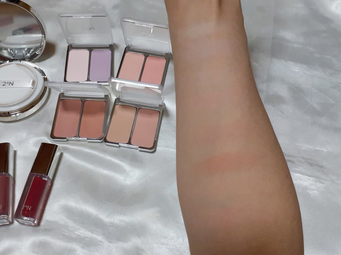 グリーミングテンションパクト/2aN/クリーム・エマルジョンファンデーションを使ったクチコミ(6枚目)