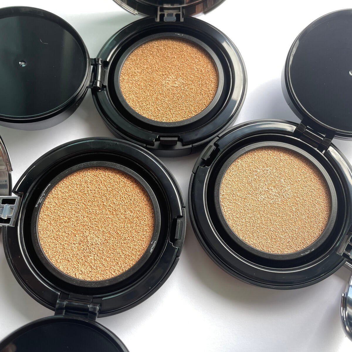 ネーミング レイヤード フィットクッション/NAMING./クッションファンデーションを使ったクチコミ(2枚目)