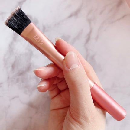 Everyday Essentials/Real Techniques/メイクブラシを使ったクチコミ(3枚目)