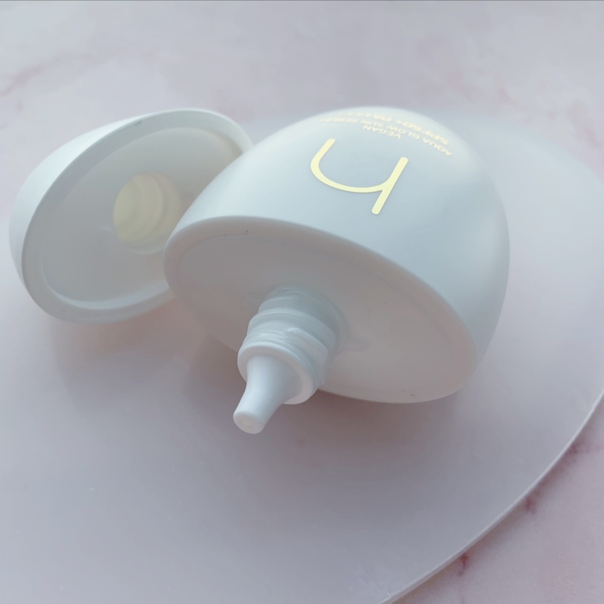 ヴィーガンアクアグロウサンセラム/HAMEL/日焼け止めローションを使ったクチコミ（2枚目）