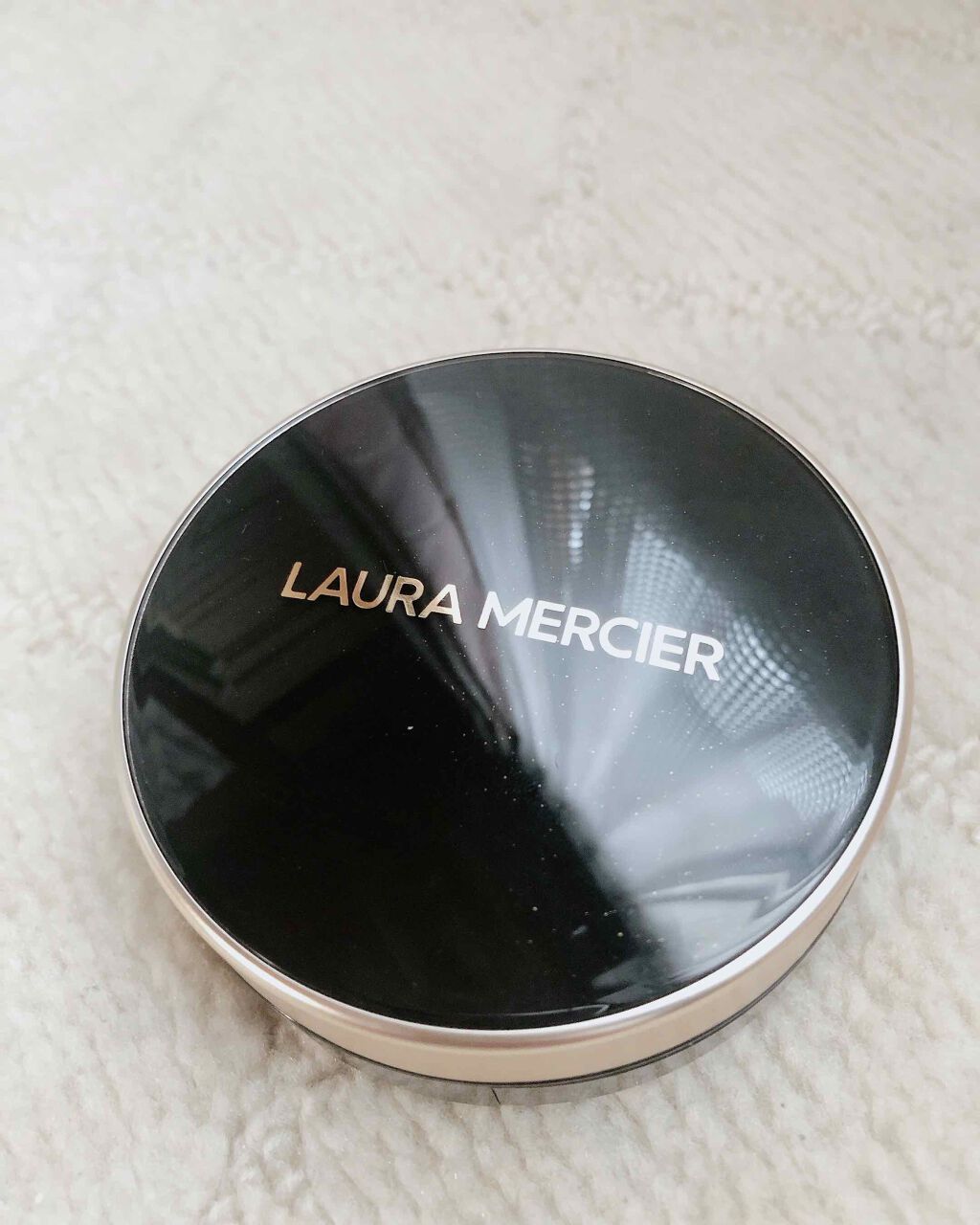 フローレス ルミエール ラディアンス パーフェクティング クッション 2W1/ローラ メルシエ/クッションファンデーションを使ったクチコミ（2枚目）