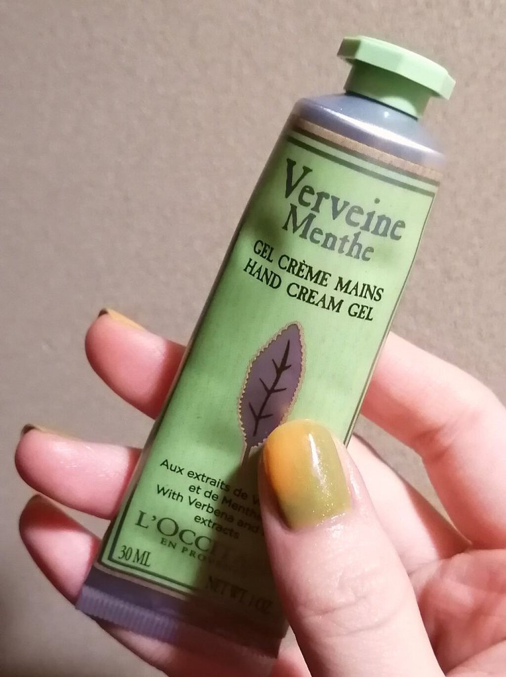 ミントヴァーベナ ソルベハンドクリーム/L'OCCITANE/ハンドクリームを使ったクチコミ（1枚目）