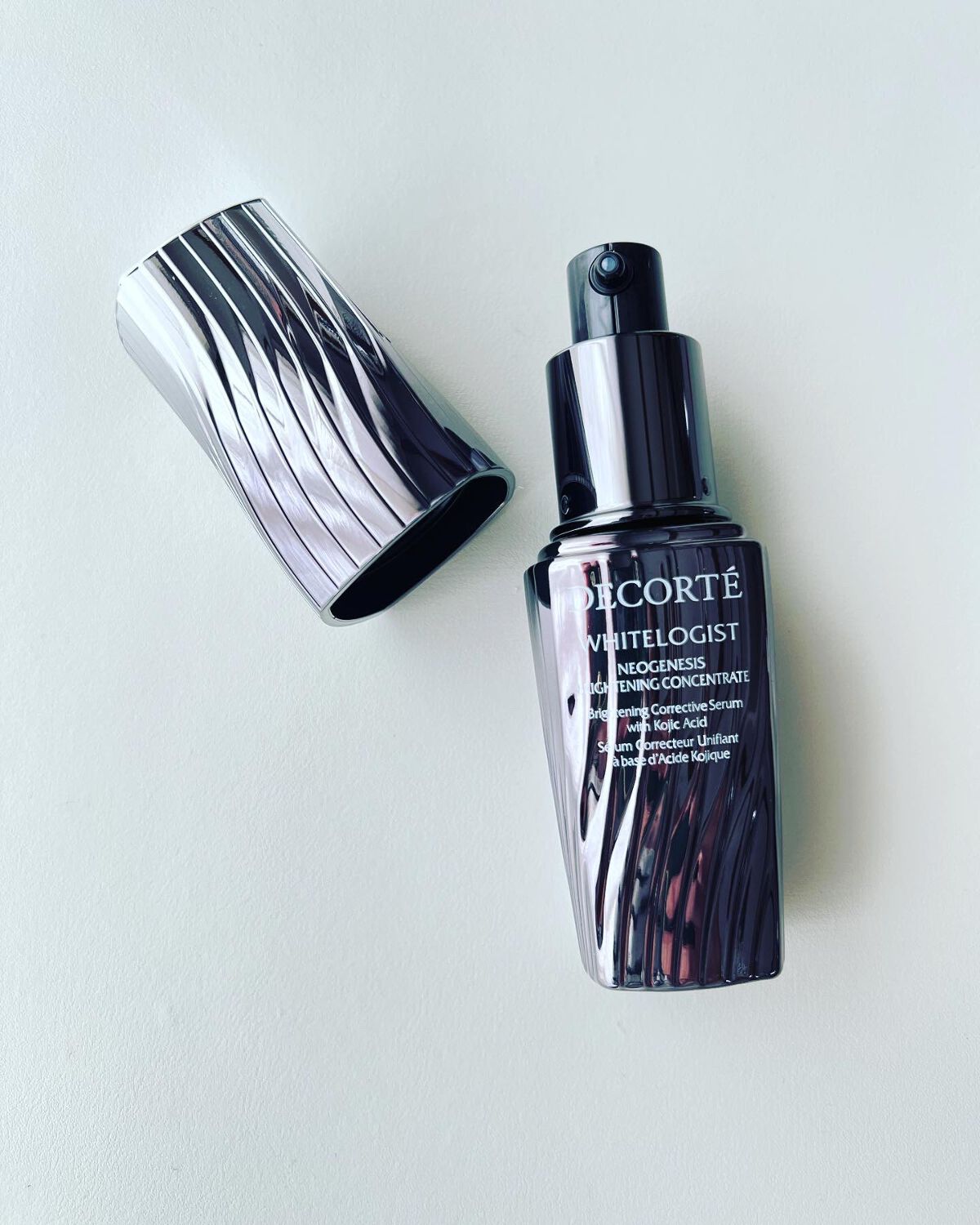 ホワイトロジスト ネオジェネシス ブライトニング コンセントレイト/DECORTÉ/美容液を使ったクチコミ(2枚目)