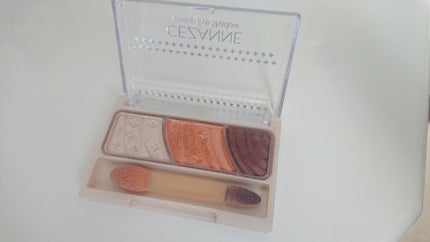 トーンアップアイシャドウ/CEZANNE/アイシャドウパレットを使ったクチコミ(1枚目)