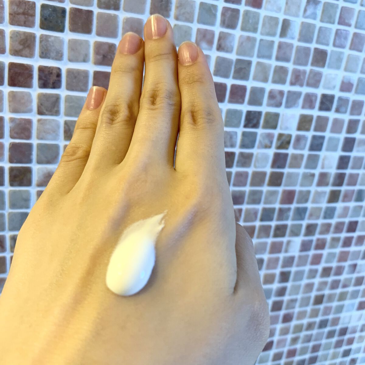 薬用美白エッセンスフェイシャルUV/アネッサ/日焼け止め・UVケアを使ったクチコミ（2枚目）