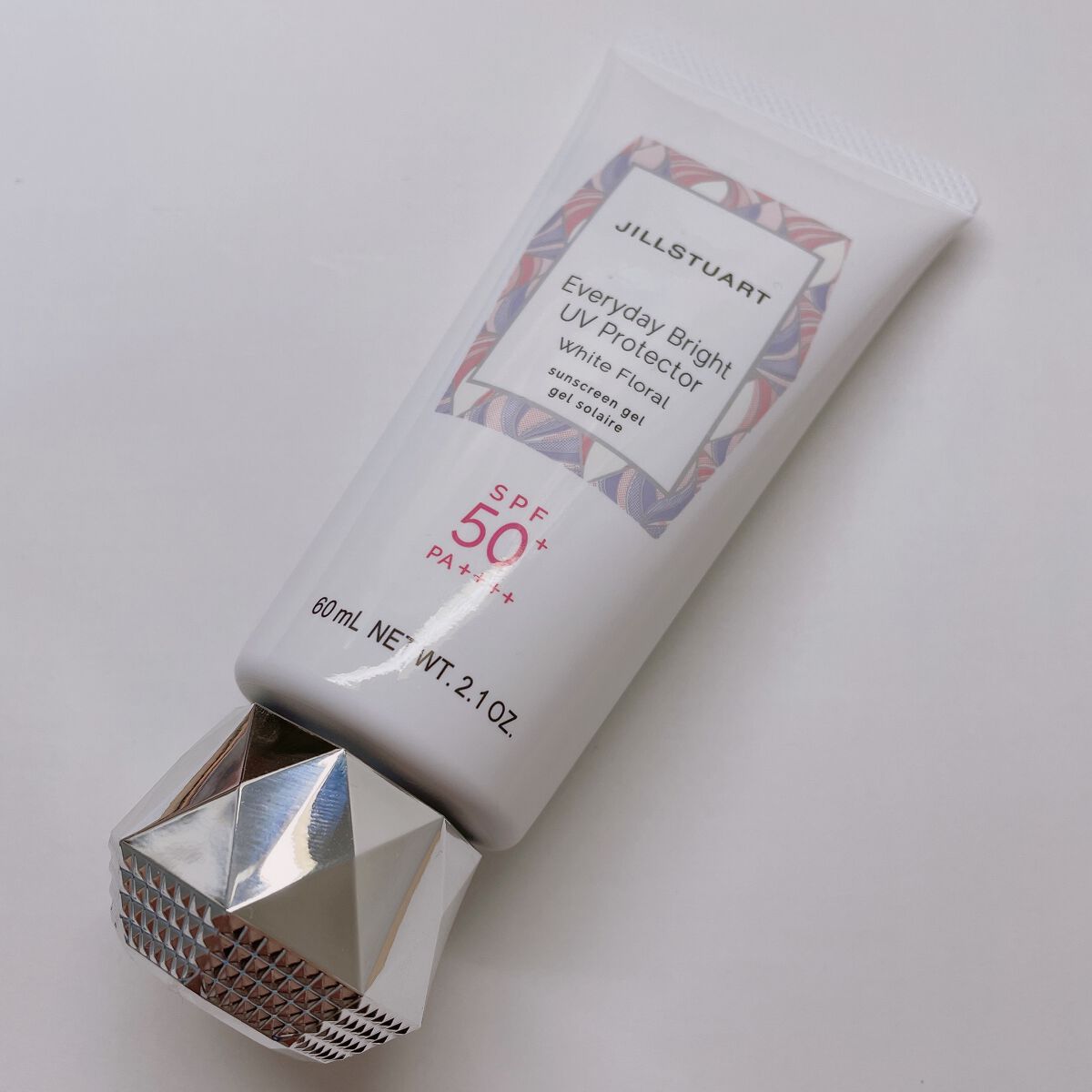 エブリデイブライト UVプロテクター ホワイトフローラル/JILL STUART/日焼け止めジェルを使ったクチコミ（1枚目）