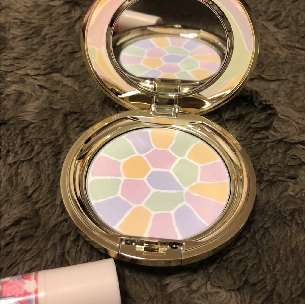 ラ プードル オートニュアンス/Elégance/プレストパウダーを使ったクチコミ(1枚目)