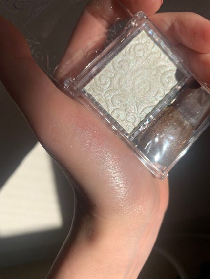 パールグロウハイライト/CEZANNE/パウダーハイライトを使ったクチコミ(2枚目)